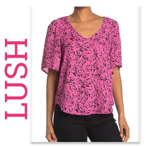 Lush Tops - NWT Lush Flutter Sleeve Top